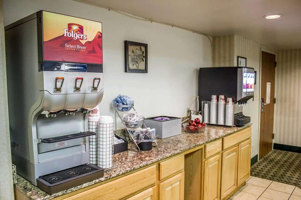 Country Inn & Suites By Radisson, Erie, Pa Kearsarge Restoran gambar